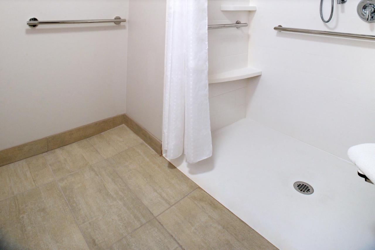 Holiday Inn Express & Suites - Ottumwa By Ihg Esterno foto