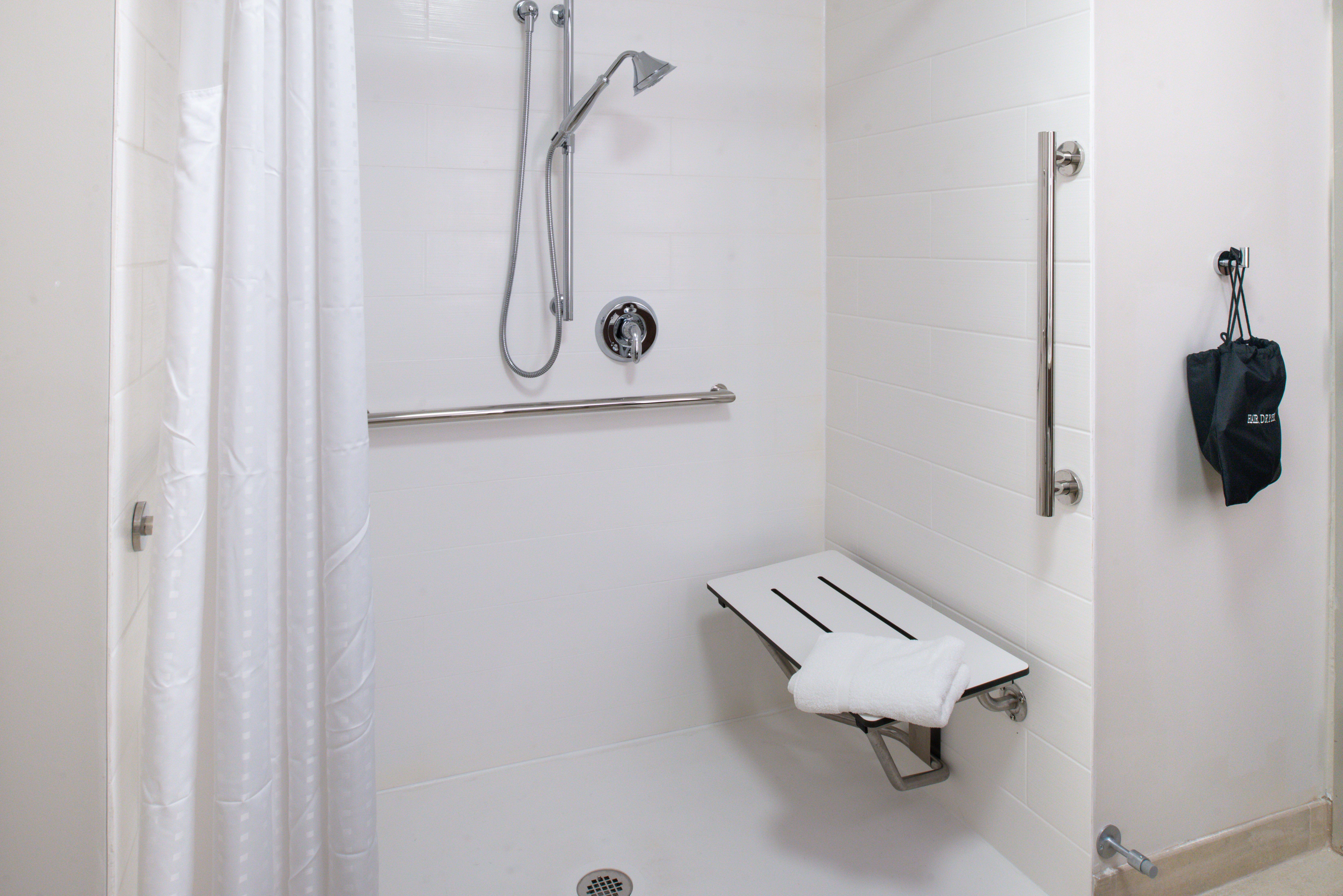 Holiday Inn Express & Suites - Ottumwa By Ihg Esterno foto